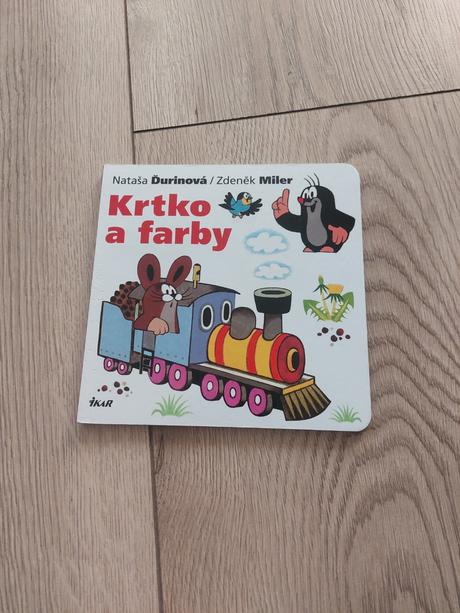 Knižka krtko a farby -veľmi dobrý stav,