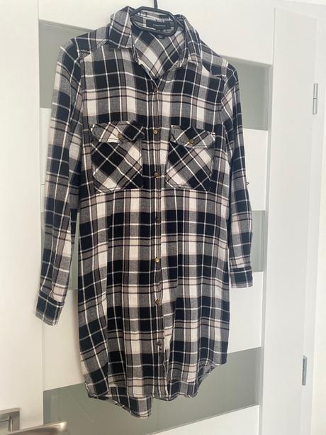 Károvaná košeľa, atmosphere,34