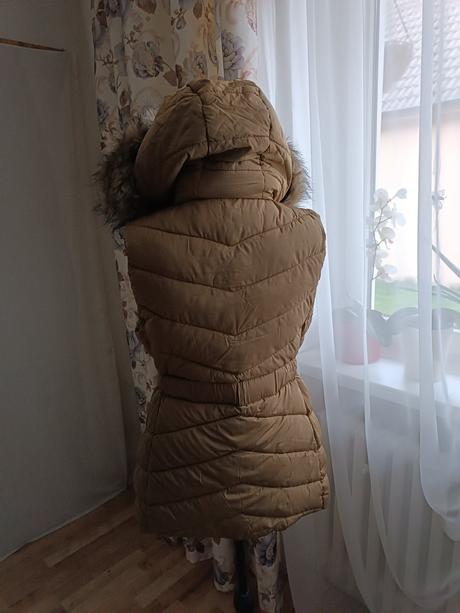 Zateplená vesta, primark,s