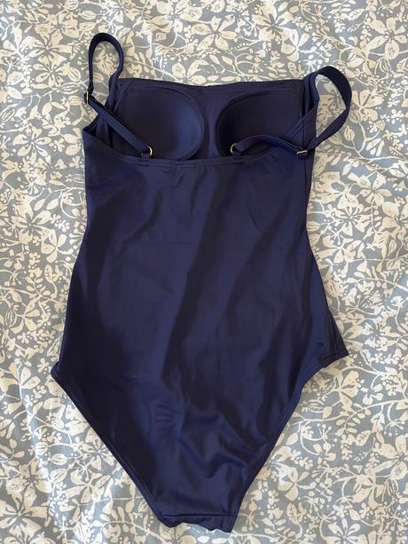 Plavky tvarujuce postavu, tchibo,38