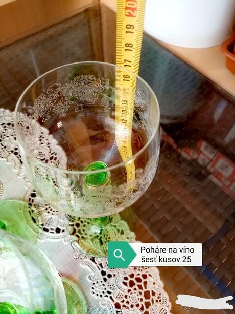 Retro poháre zelená stopka, 