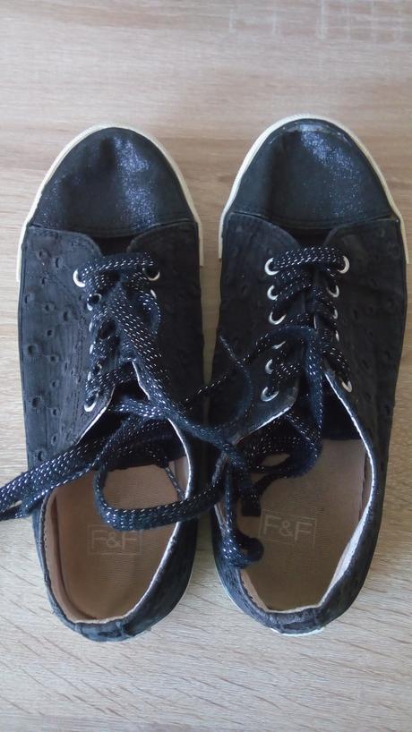 Pekné tenisky, f&f,36