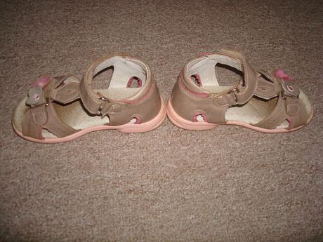 Bezove sandalky zn. kornecki, vel. 23, kornecki,23