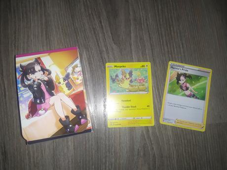 Pokemon marnie krabicka a morpeko karty,