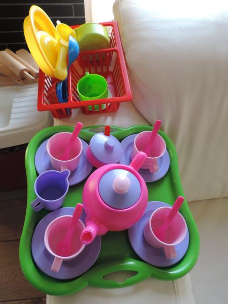 Kuchynka smoby + riady, 