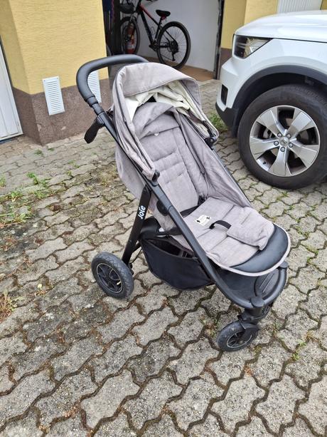 Kocik joie 2 kombinacia, joie