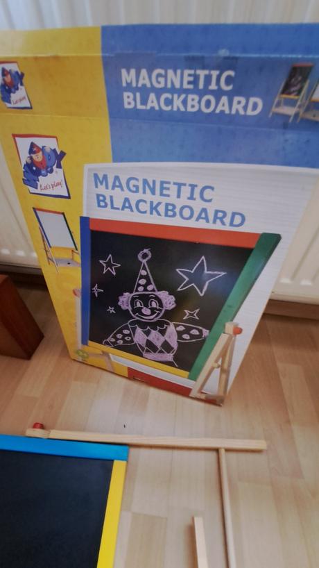 Magnetická tabuľa,