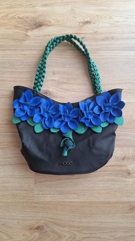 Kabelka nobo, nobo