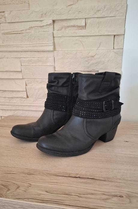 Členkove čižmy, deichmann,38
