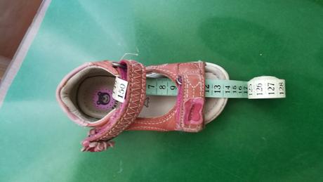 Sandalky kožené, lasocki,21