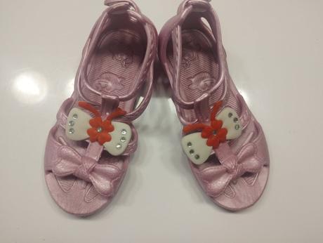 Sandálky do vody, 20