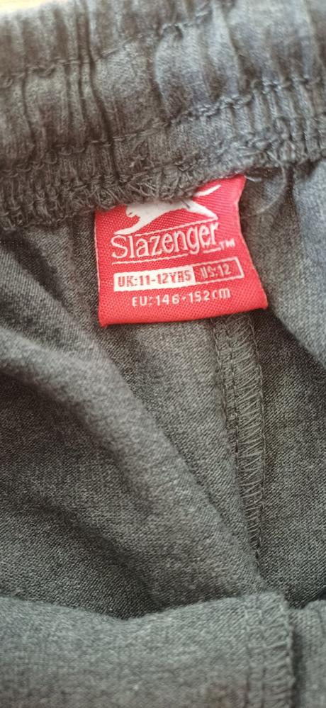 2x tepláky, slazenger,164