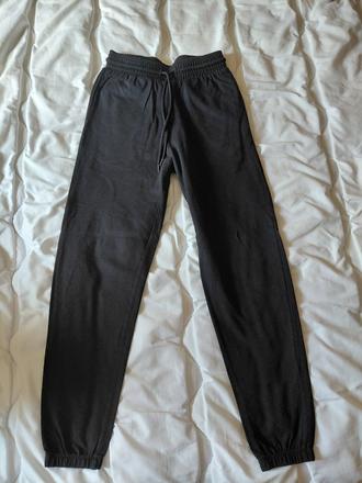 Tepláky zn. tezenis veľ 152 čierne, tezenis,152