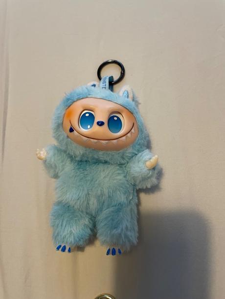 3 lafufu - ako nove, top stav, 