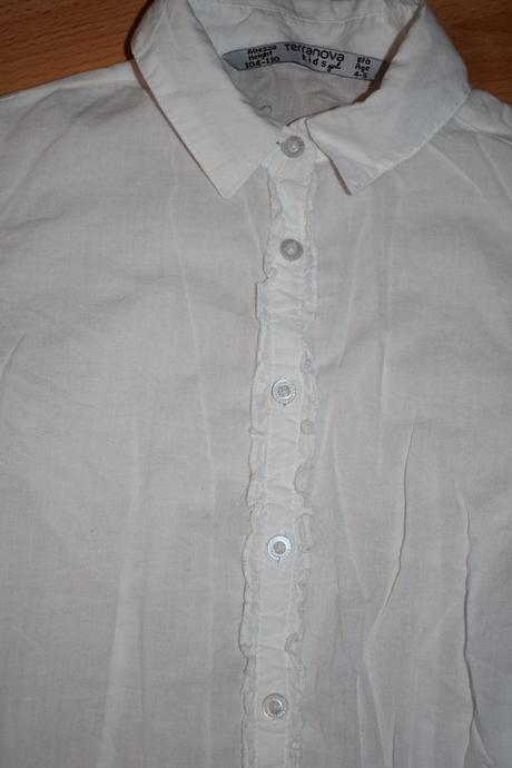 Biela blúzka s volánikom, terranova,104