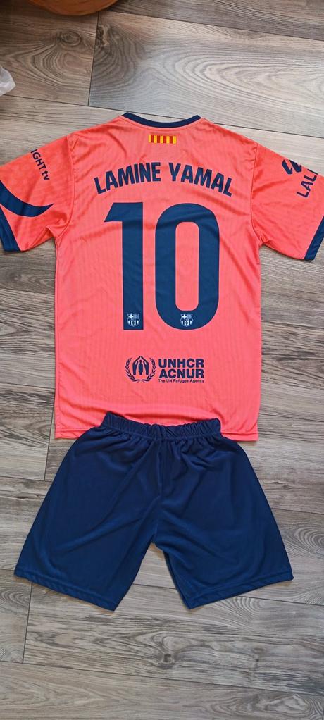 Futbalový dres, 176