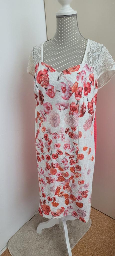 Príležitostné šaty, xxl