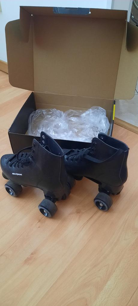 Kolieskove korcule velkost 35, 35