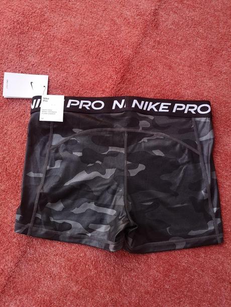 Nike dámske kraťasy veľkosť l, nike,l