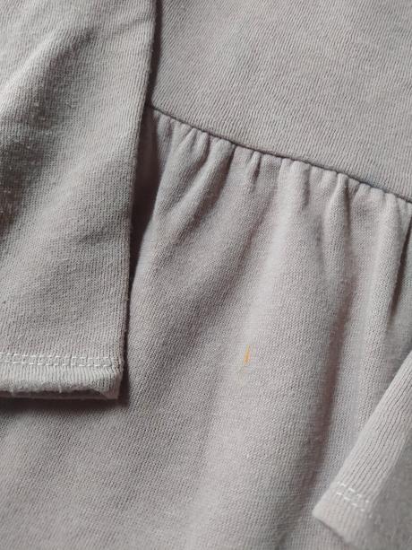 Šaty s dlhým rukávom, 104