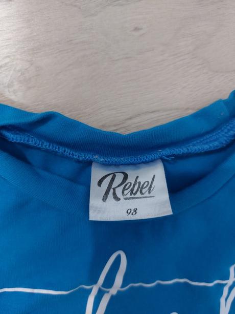 Tricko, rebel kids,98