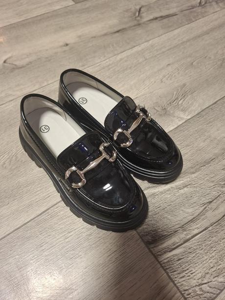 Slávnostna obuv, 31