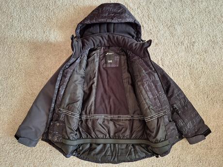 Lyžiarska bunda, 146