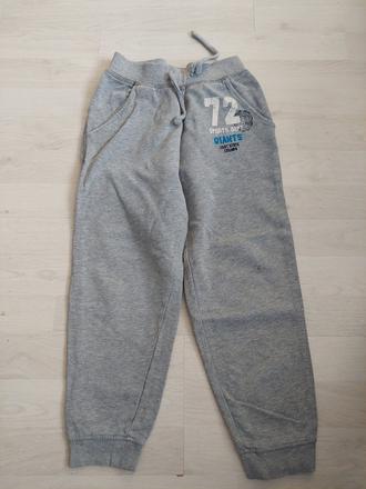 Tepláky č.122, 122