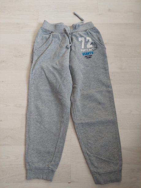 Tepláky č.122, 122