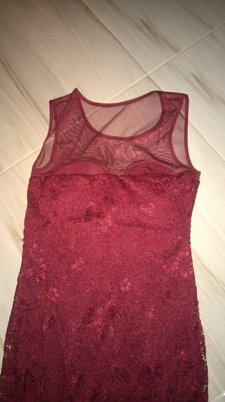 Dámske spoločenské čipkované dlhé šaty s, s