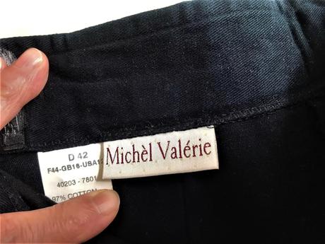 Nohavice s vysokým pásom, 42