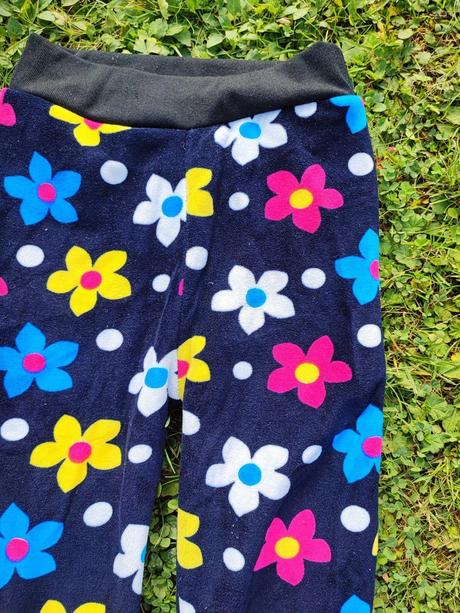 Tepláky hrubšie, 122