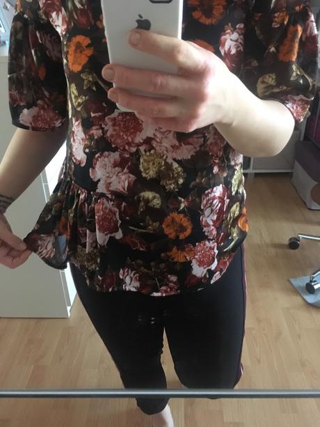 Kvetovana blúzka, h&m,34