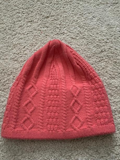 Dievcenska/damska čiapka, 