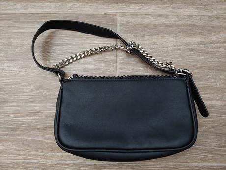 Kabelka, stradivarius