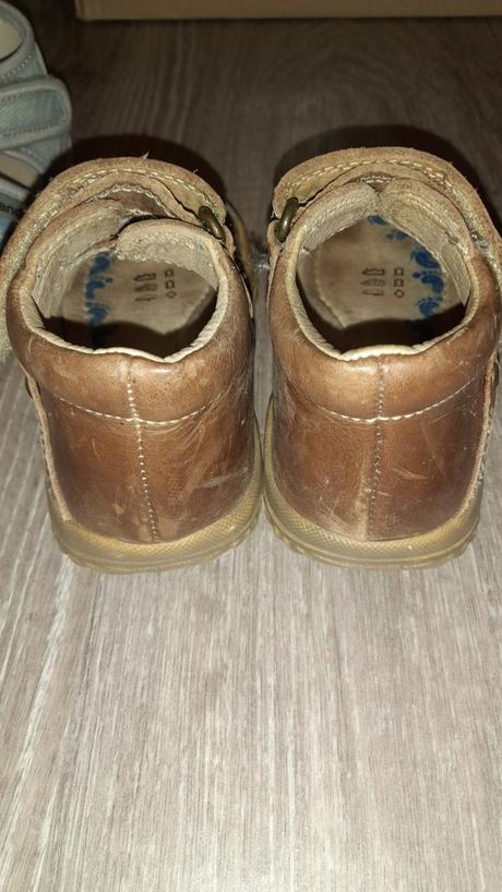 Sandalky kvalitne kozene plus papucky gratis, d.d.step,25