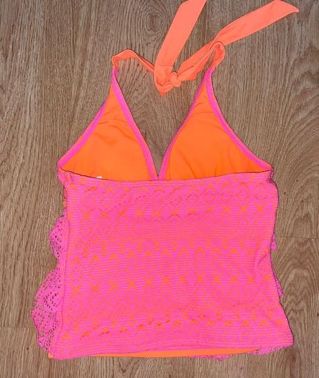 Volanovy top, 140