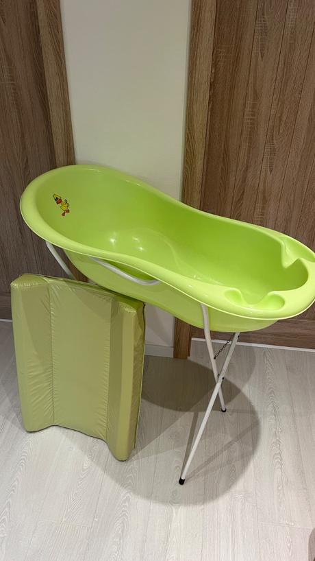 Vanička + stojan + prebaľovacia podložka, 