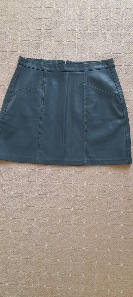 Koženková minusukňa, new look,40