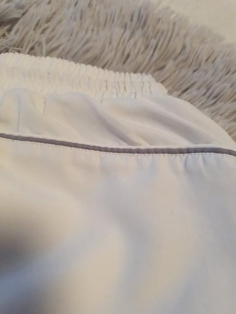 Biele šortky veľ. m, m