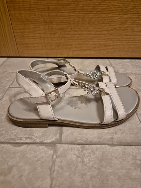 Biele sandále pre dievča 33, 33