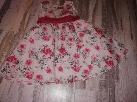 Šaty, early days,86