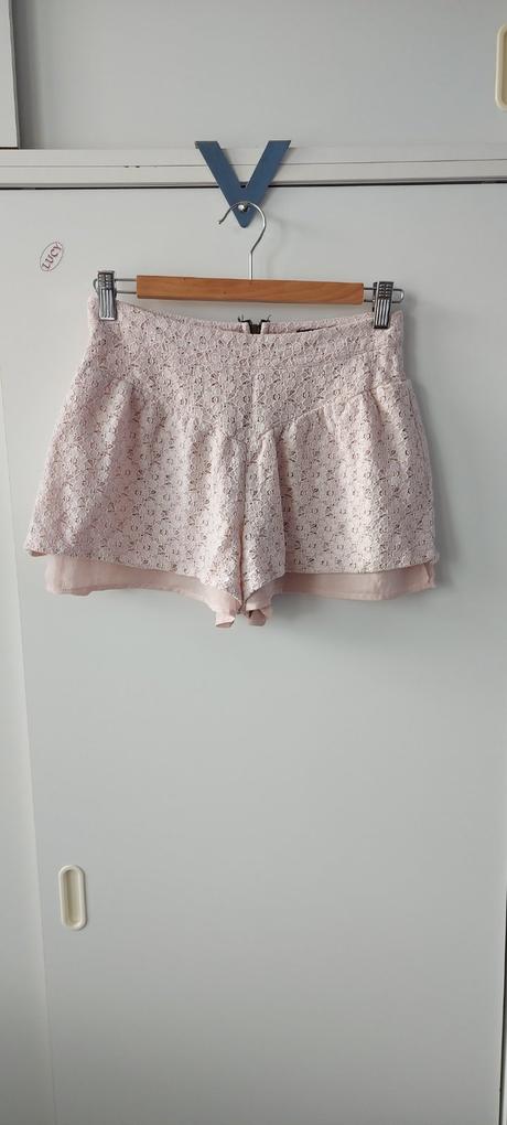 Čipkované kraťasy topshop veľ.36, topshop,36