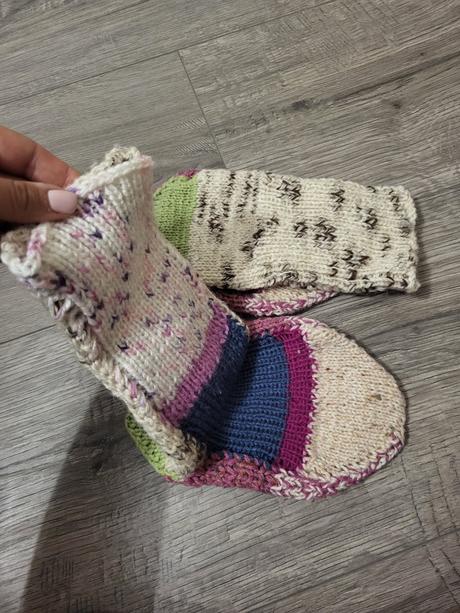 Domáce pletené papučky, 