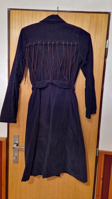 Mencestrovy kabat, m