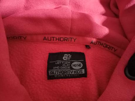 Mikina, authority,140