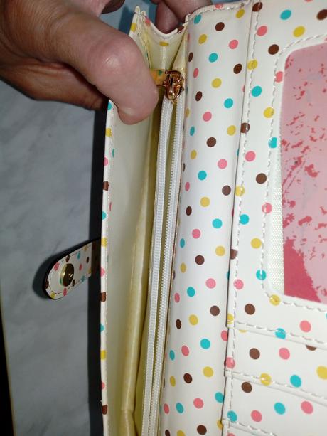 Dámska peňaženka, 