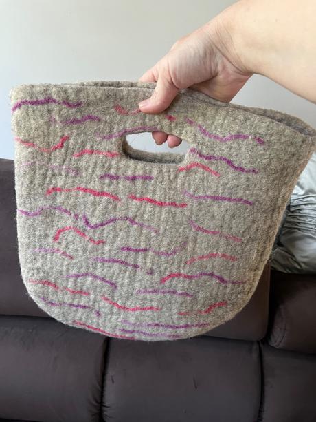 Taška do ruky 33x33,5cm,