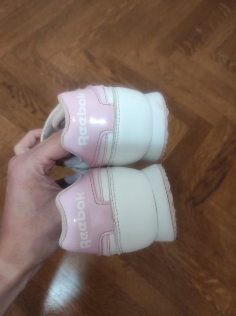 Svietiace tenisky reebok, reebok,32
