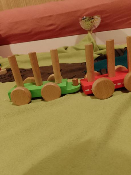 Vláčik - nastokovačka, 